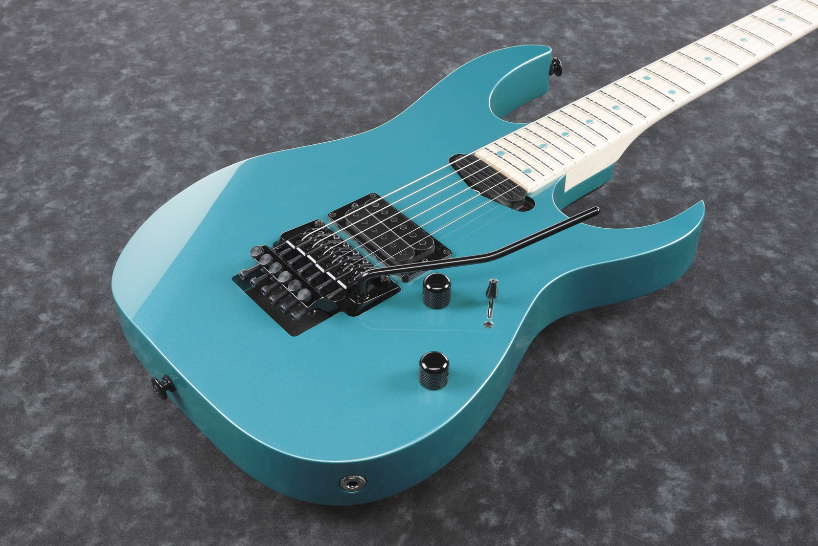 ibanez rg565